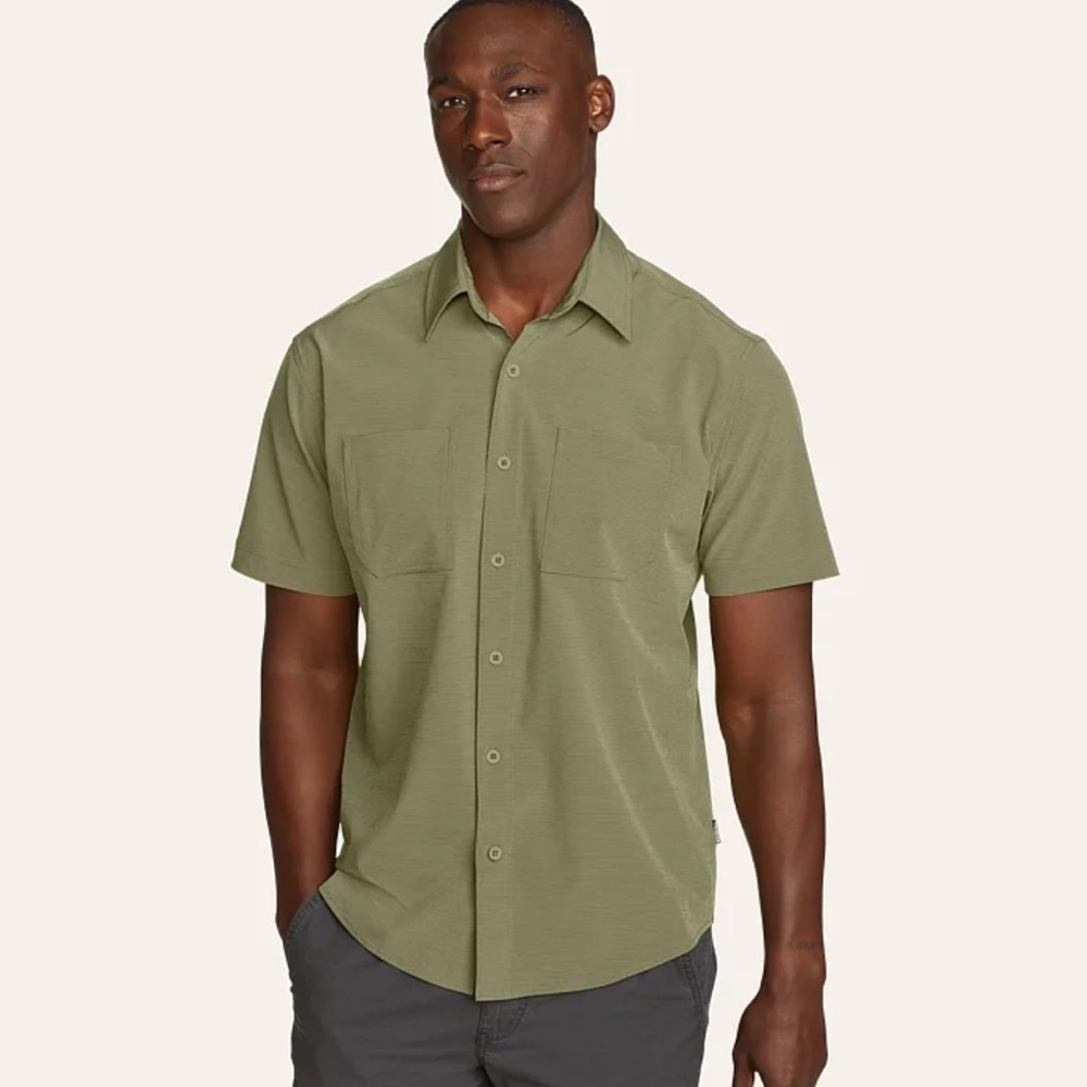 Men's Olive Green Short Sleeve Shirt
